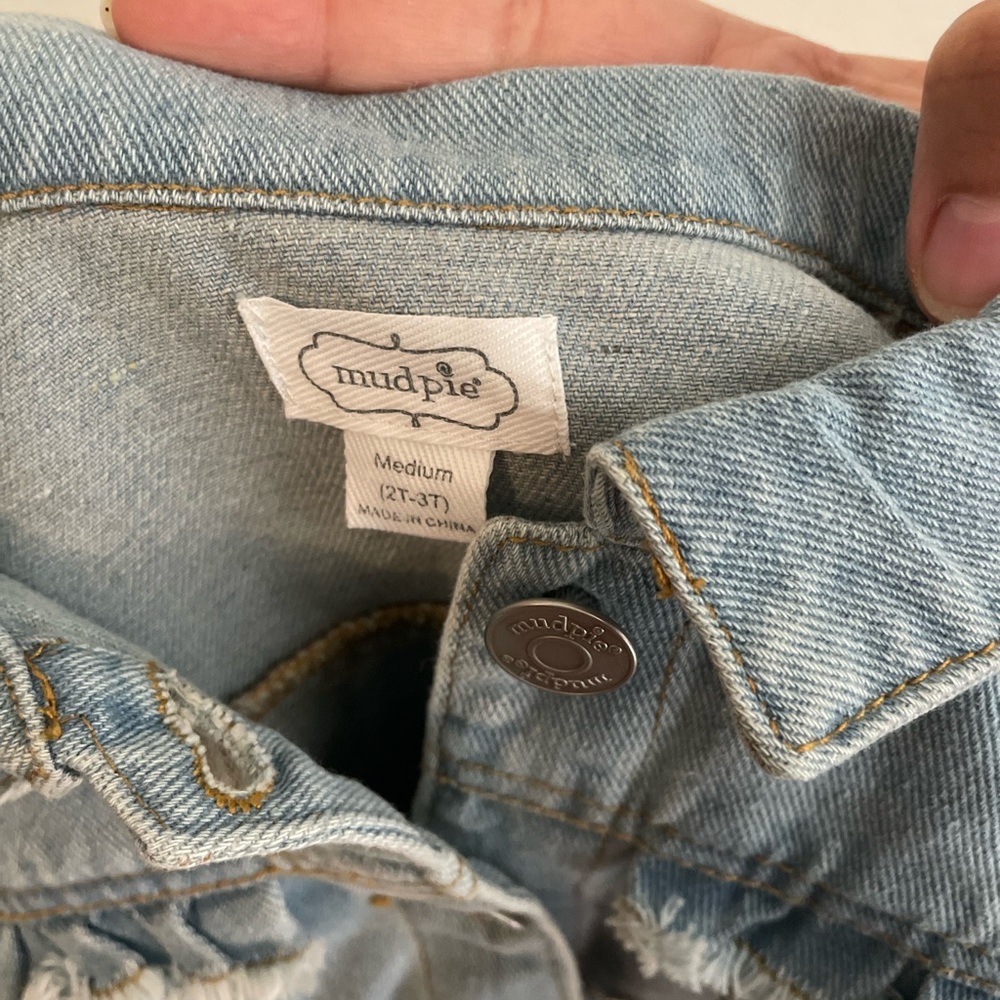 Mud Pie Girls Preppy Light Blue Jean Jacket with Fun Patches size 2/3T - Picture 11 of 11